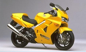 Honda-VFR-800-F-2001-1